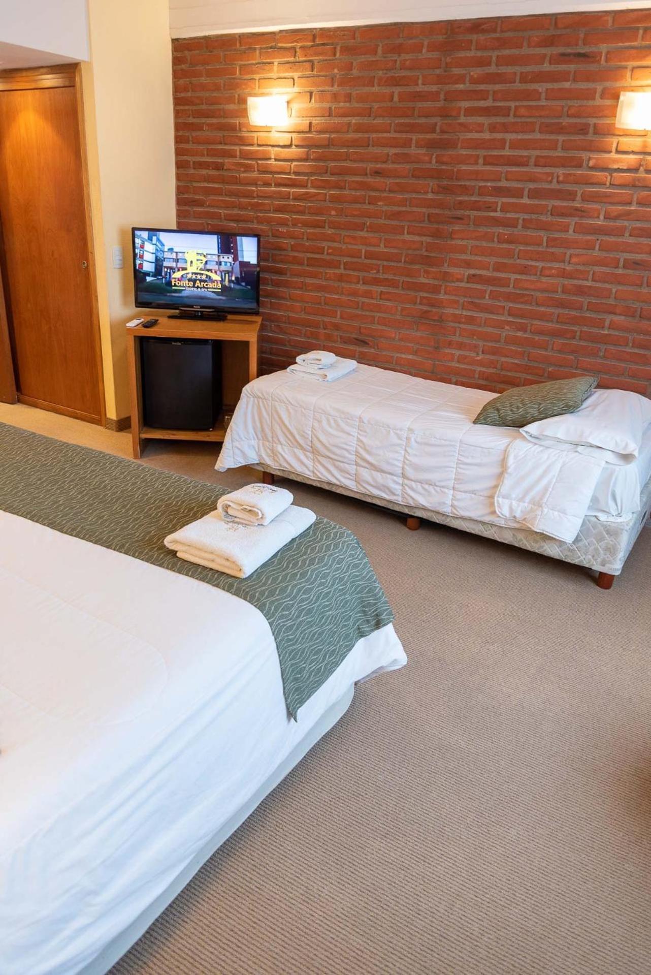 Fonte Arcada Hotel บียาเจเซลล์ ห้อง รูปภาพ